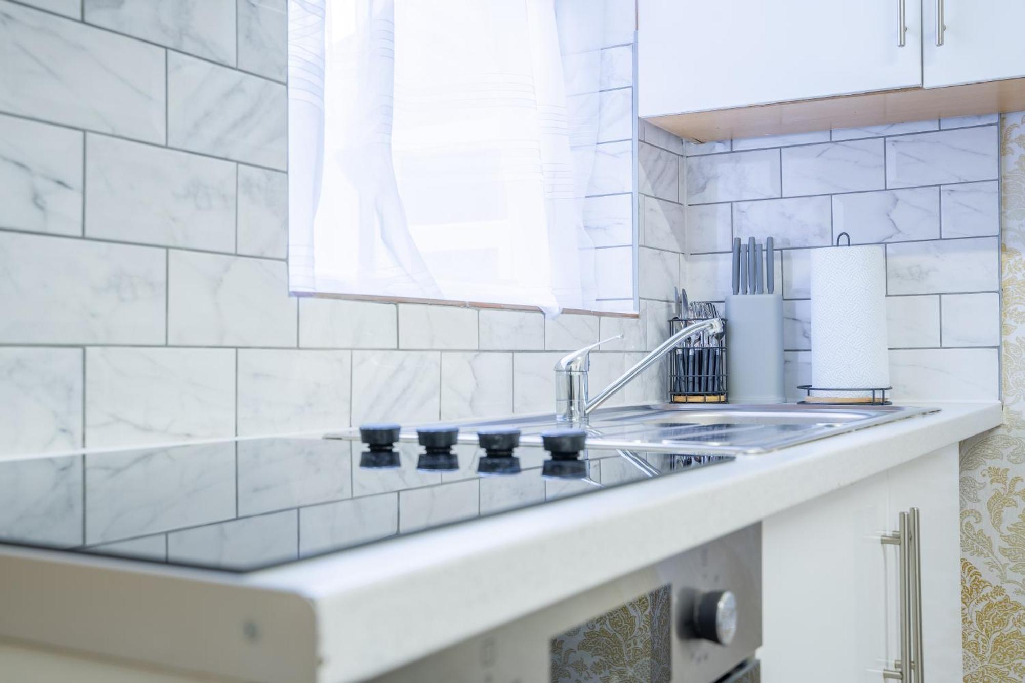 נוטינגהאם Stayzed E - Ng7 Free Wifi, Parking, Stylish House Near City Centre - Great For Tourists, Families, Contractors & Long Stays מראה חיצוני תמונה